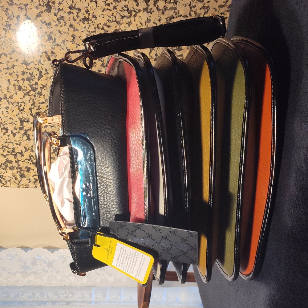 Black Mini Bag - Picture 3 of 6